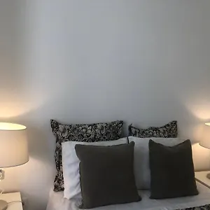  Apartamento Miguel Torga Typical House